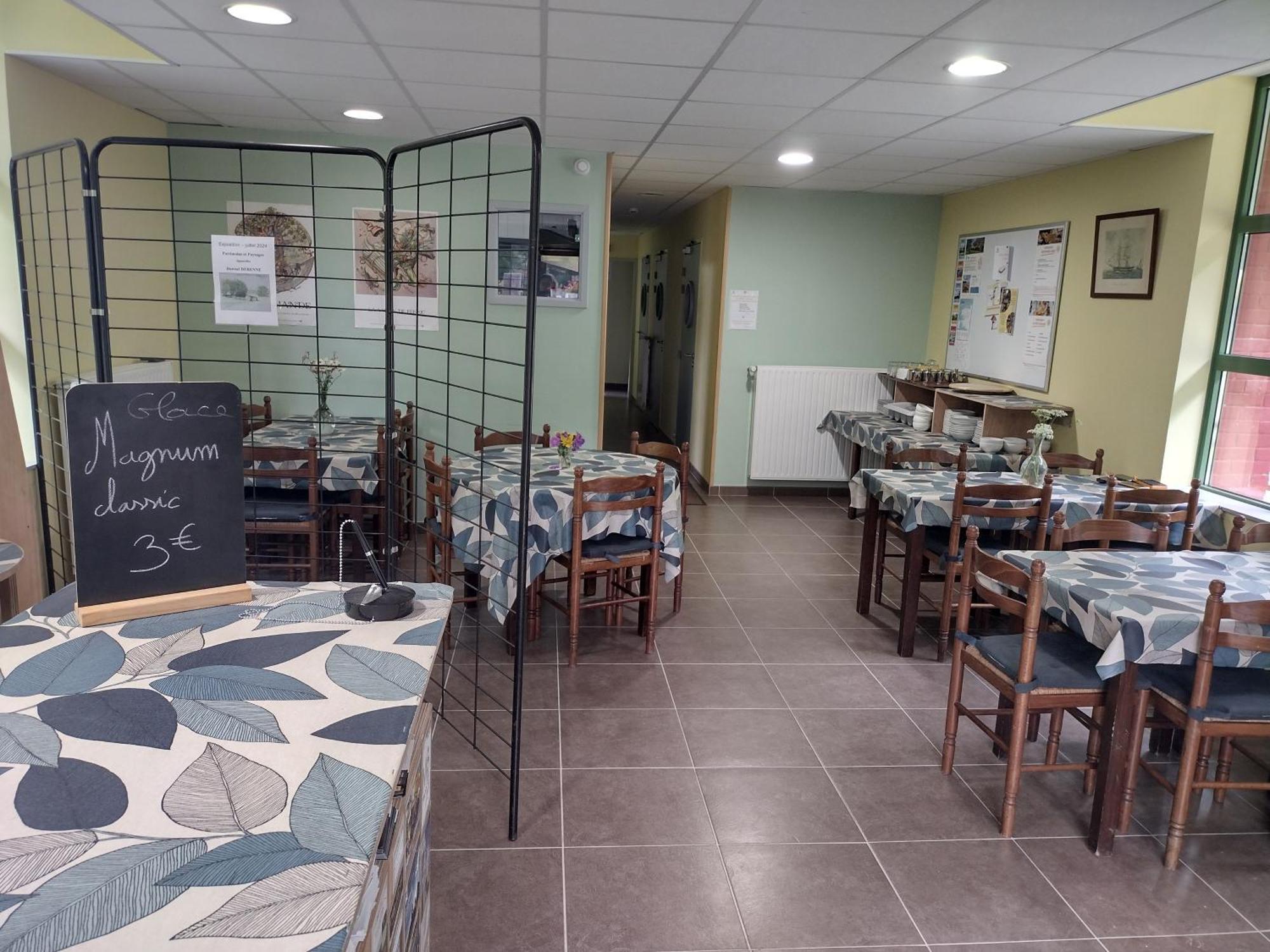 Ostal Scrignac - Gite D'Etape De La Gare Zewnętrze zdjęcie